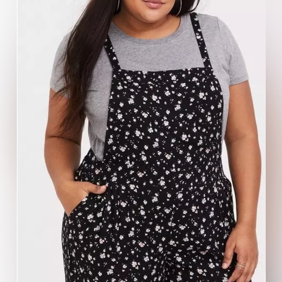 Torrid Black Floral Print Soft Jumpsuit 2S - Picture 2 of 15